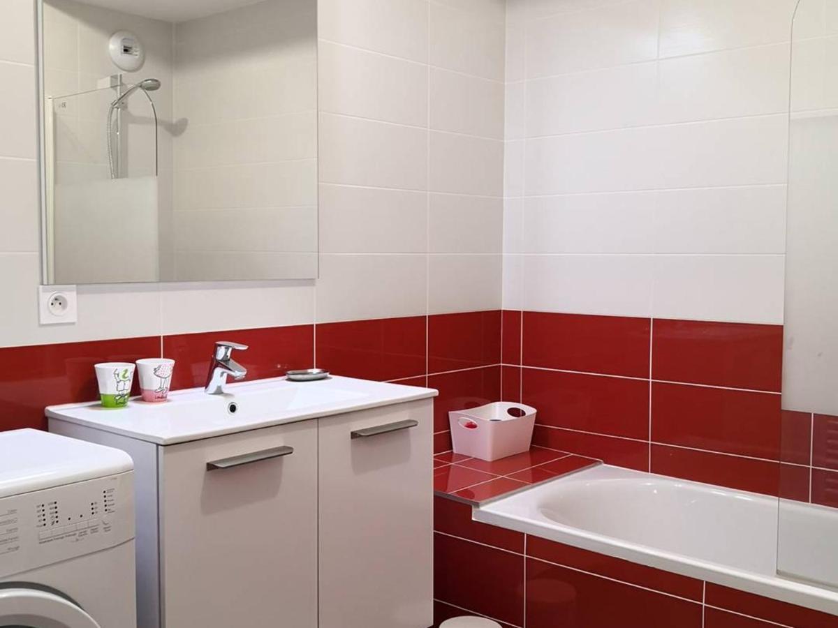 Appartement Fonctionnel Avec Balcon, A 10 Min Du Centre, Parking Gratuit, Ideal Pour 5 Personnes - Fr-1-548-3 Villard-de-Lans Exterior foto